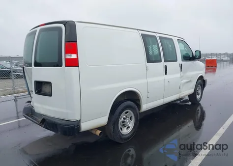 2021 Chevrolet Express Cargo Rwd 2500 Regular Wheelbase Wt from USA, damaged, VIN 1GCWGAFP2M1183448